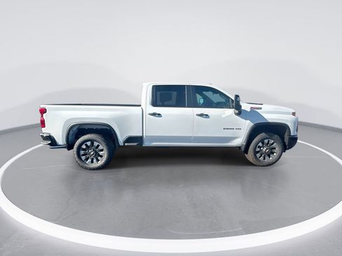 New 2026 Chevrolet Silverado 2500 Custom w/ Custom Value Package AWD/4WD image 9