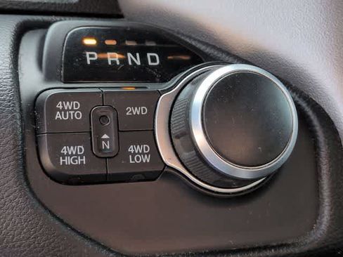 Certified 2019 RAM 1500 Big Horn AWD/4WD image 29
