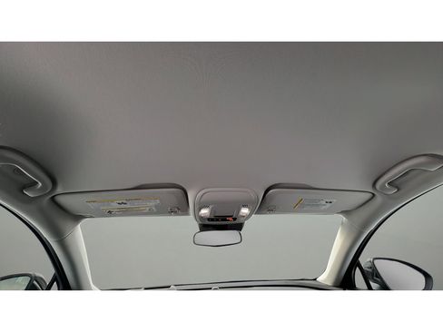 Used 2025 Buick Envision Preferred image 29