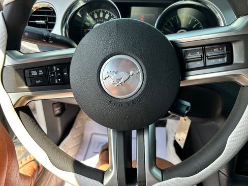 Used 2014 Ford Mustang GT Premium w/ Accessory Package 5 RWD image 14