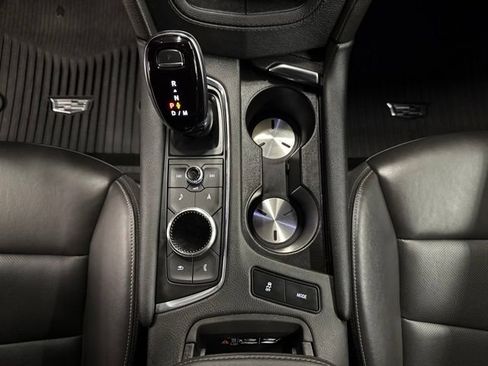 Used 2024 Cadillac XT6 Sport w/ LPO, Onyx Lite Package AWD/4WD image 18