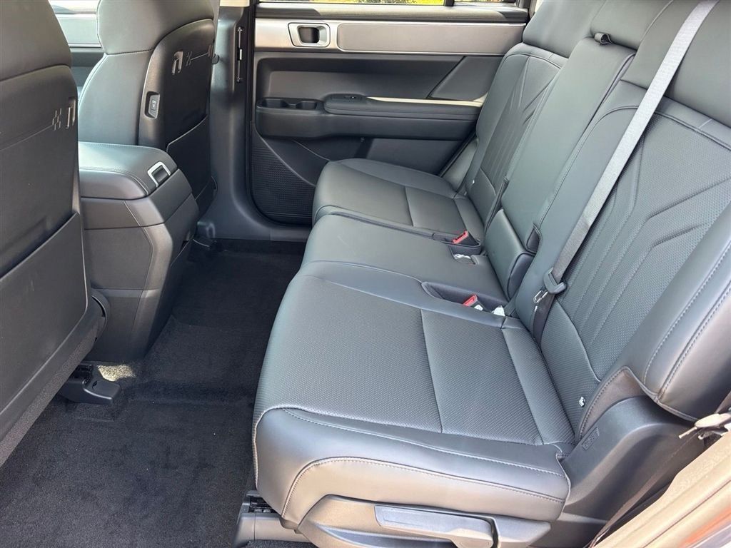New 2027 Hyundai Santa Fe SEL AWD/4WD image 15