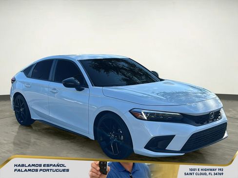 Used 2023 Honda Civic Sport image 8