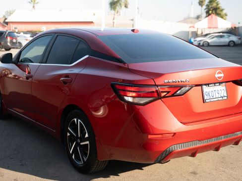 Used 2024 Nissan Sentra SV w/ All-Weather Package image 6