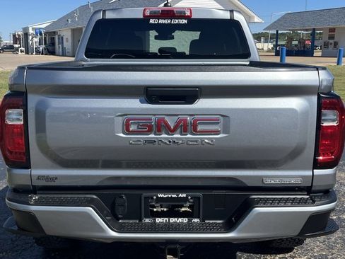 Used 2024 GMC Canyon Elevation image 7