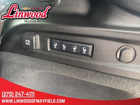 Used 2023 Jeep Grand Cherokee L Summit w/ Advanced Protech Group IV image 11