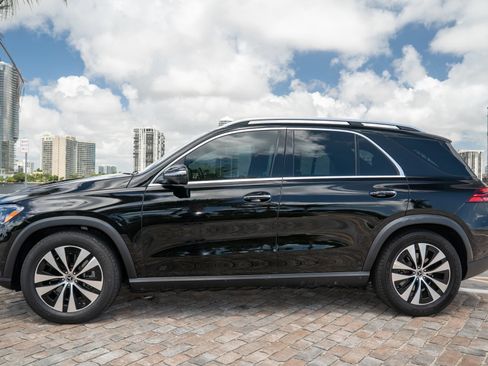 Used 2025 Mercedes-Benz GLE 450 4MATIC image 8