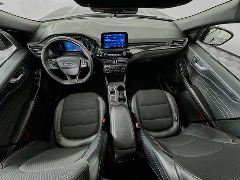 Used 2025 Ford Escape ST-Line Select image 30