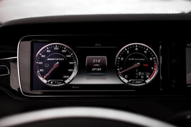 Used 2017 Mercedes-Benz S 63 AMG 4MATIC Cabriolet image 38
