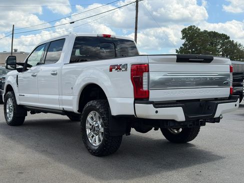 Used 2019 Ford F250 Limited AWD/4WD image 7