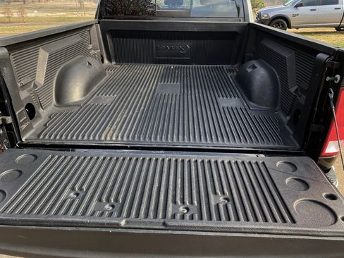 Used 2019 RAM 1500 Big Horn image 9
