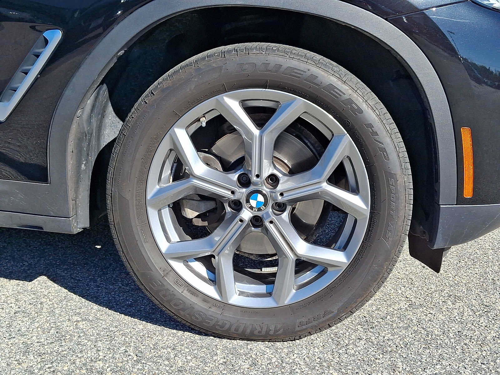 Used 2025 BMW X4 xDrive30i w/ Premium Package AWD/4WD image 8
