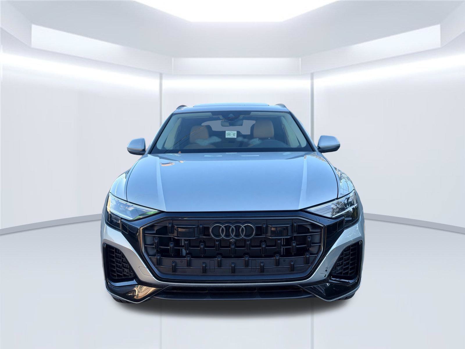 Used 2024 Audi Q8 Premium Plus AWD/4WD image 2