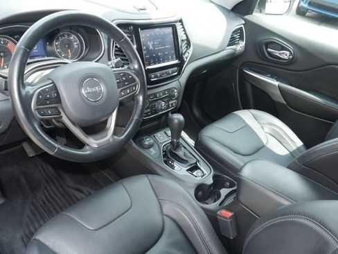 Used 2021 Jeep Cherokee Limited w/ Elite Package AWD/4WD image 15