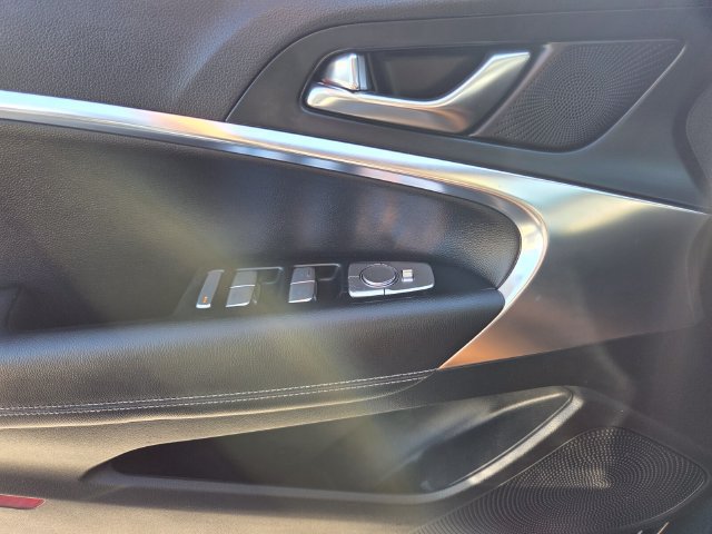 Used 2025 Genesis G70 2.5T AWD/4WD image 23