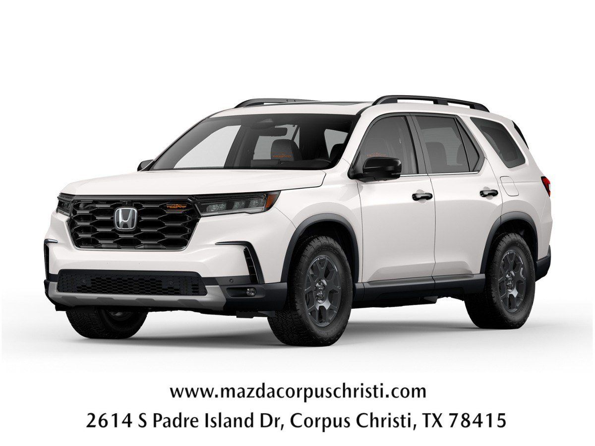Used 2025 Honda Pilot TrailSport image 1