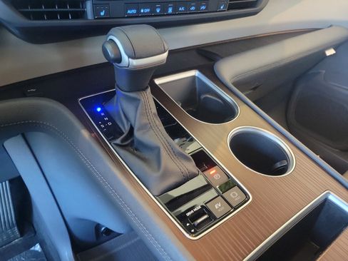 Certified 2023 Toyota Sienna XLE image 15