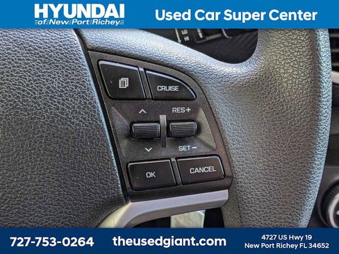 Used 2021 Hyundai Tucson SE w/ Cargo Package image 25