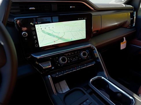 New 2026 GMC Sierra 3500 Denali Ultimate image 15