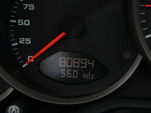 Used 2006 Porsche 911 Carrera RWD image 18