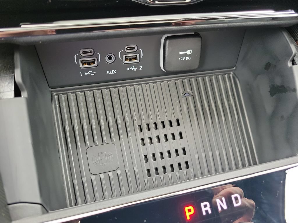 New 2026 Jeep Grand Cherokee Altitude RWD image 24