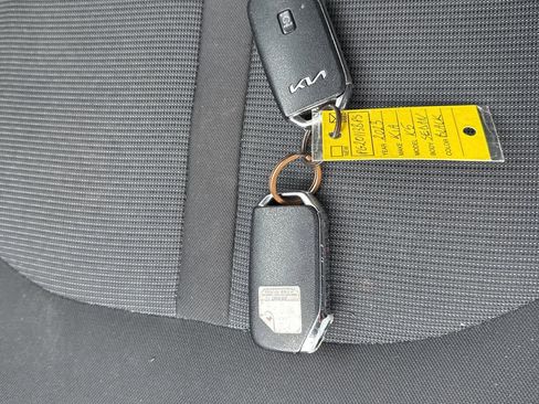 Used 2023 Kia K5 LXS image 20