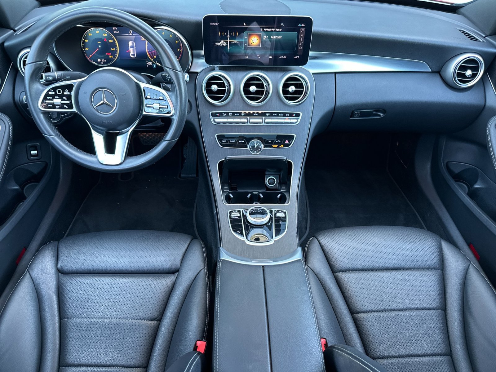 Used 2021 Mercedes-Benz C 300 Sedan image 15