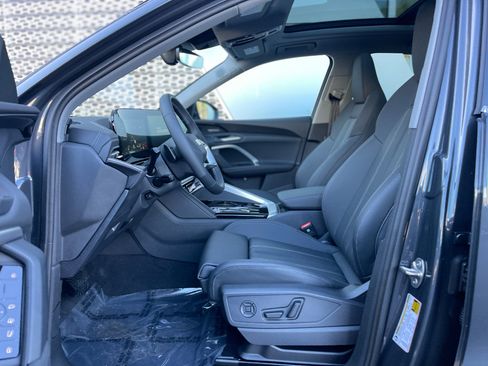 New 2025 Audi Q5 Premium Plus image 15