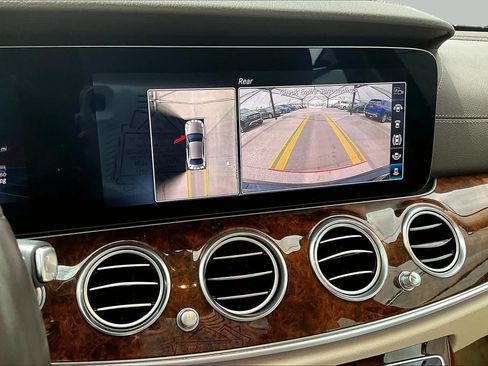 Certified 2020 Mercedes-Benz E 350 4MATIC Sedan image 26