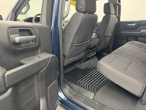 Used 2022 Chevrolet Silverado 1500 Custom image 34
