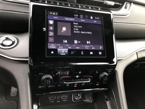 New 2025 Jeep Grand Cherokee 4WD image 15