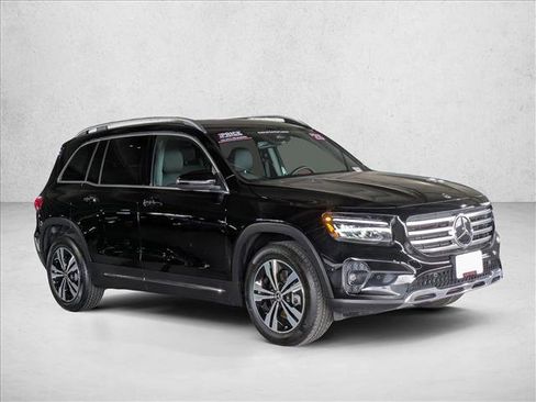 Certified 2025 Mercedes-Benz GLB 250 image 6