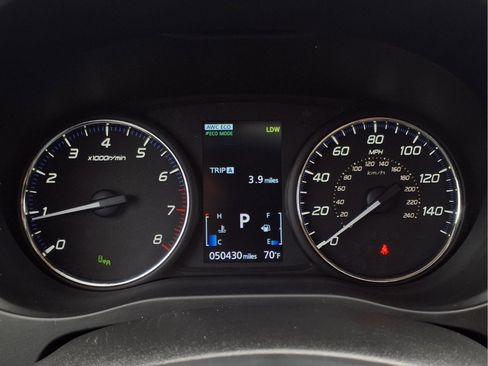 Used 2020 Mitsubishi Outlander SEL image 17