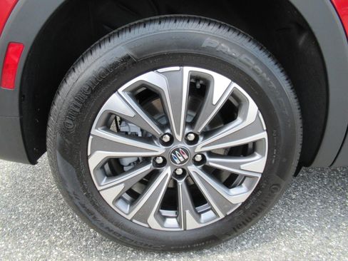Used 2025 Buick Envision Preferred AWD/4WD image 8