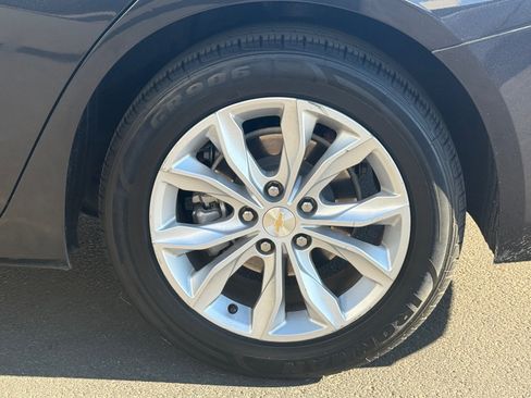 Used 2023 Chevrolet Malibu LT image 10