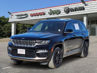 Used 2022 Jeep Grand Cherokee Summit video 2