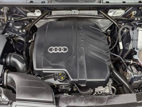 Used 2023 Audi Q5 2.0T Premium Plus w/ Premium Plus Package AWD/4WD image 32