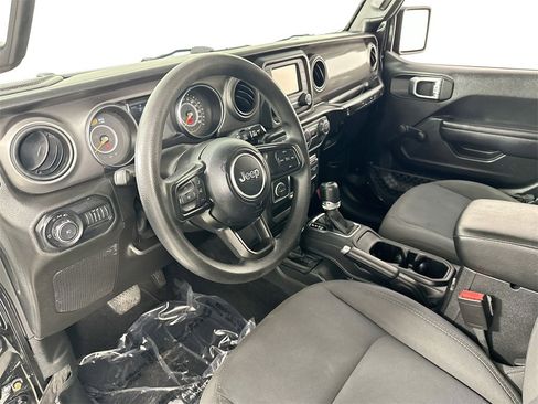 Used 2021 Jeep Wrangler Sport image 10