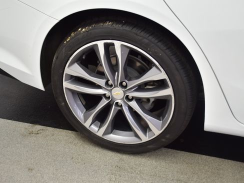 Used 2023 Chevrolet Malibu LT w/ Driver Confidence Package FWD image 36