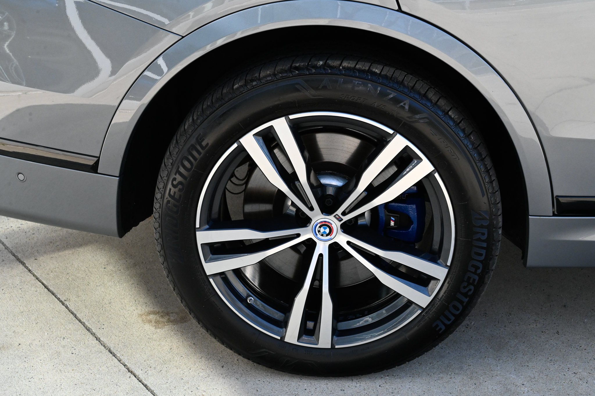 Used 2023 BMW X7 M60i w/ Executive Package AWD/4WD image 10