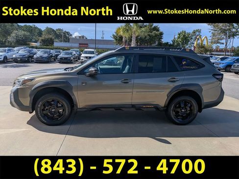 Used 2022 Subaru Outback Wilderness w/ Wilderness Package AWD/4WD image 11