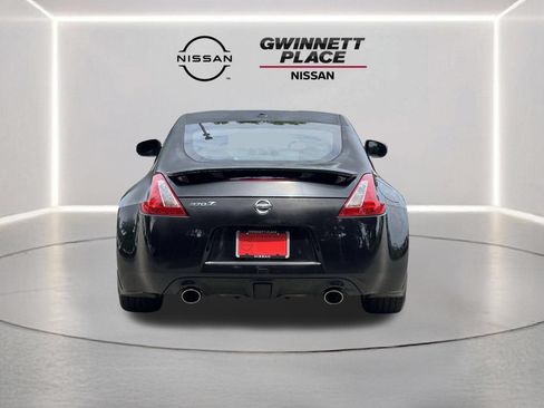 Used 2011 Nissan 370Z Touring RWD image 20