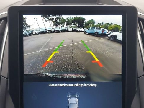 Used 2024 Ford Edge Titanium image 31