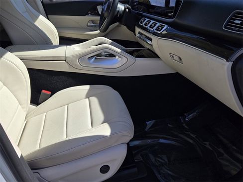 Used 2024 Mercedes-Benz GLE 450 GLE 450 image 16