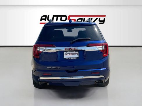 Used 2023 GMC Acadia Denali w/ Denali Ultimate Package FWD image 3
