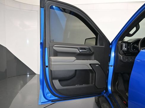 Used 2026 Chevrolet Silverado 1500 ZR2 AWD/4WD image 10
