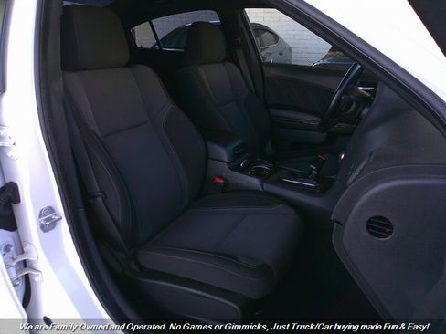 Used 2021 Dodge Charger SXT w/ Blacktop Package image 25