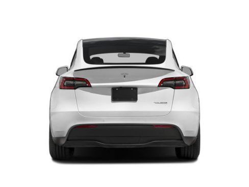 Used 2022 Tesla Model Y Long Range AWD/4WD image 5