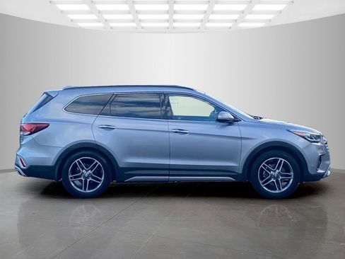 Used 2019 Hyundai Santa Fe XL image 6