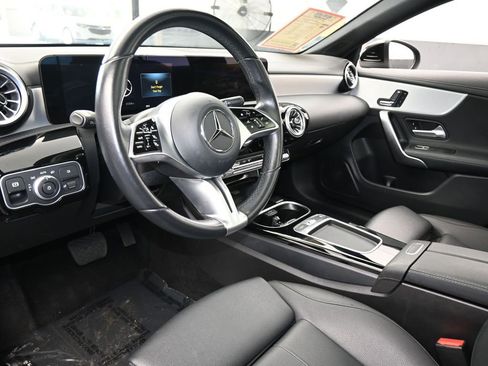 Used 2025 Mercedes-Benz CLA 250 image 13